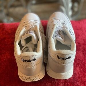 Junior CL LTHR Running Shoes